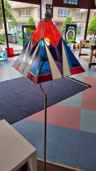¡También te ofrecemos diferentes objetos de decoración en vidrio!