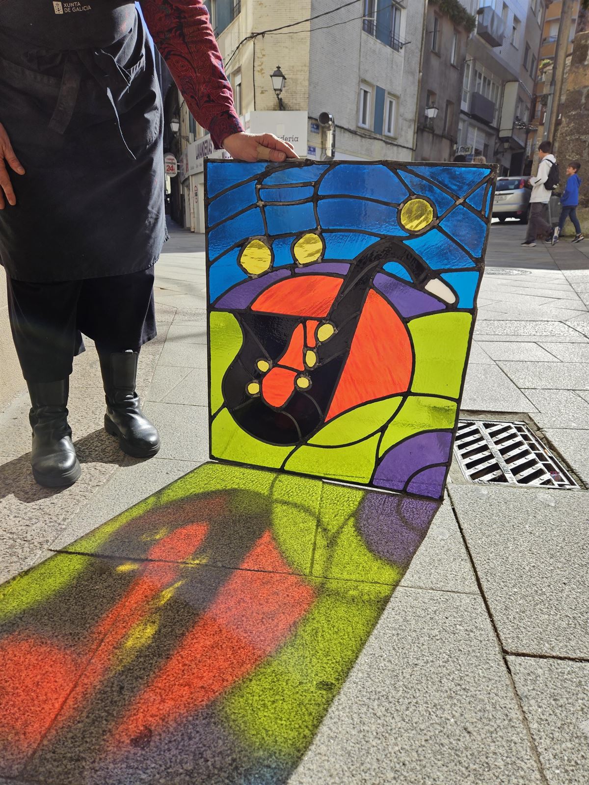 Saxófono - encargo vidrio emplomado - Imagen 1